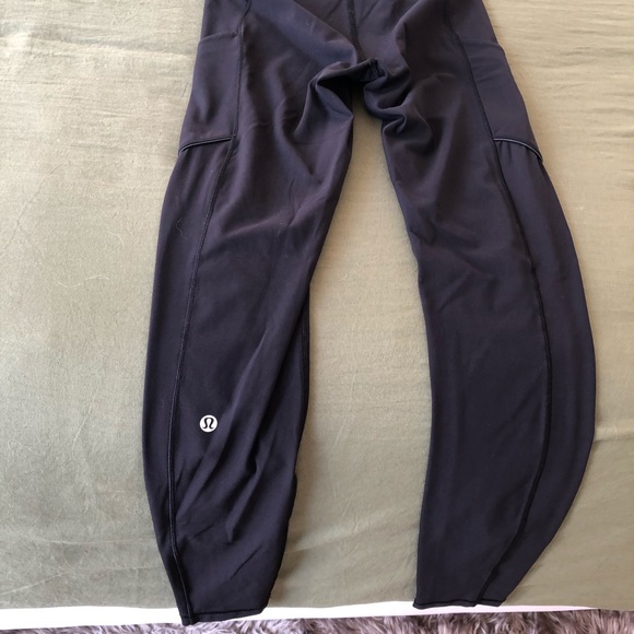 Lululemon Fast and Free Legging - Picture 3 of 3